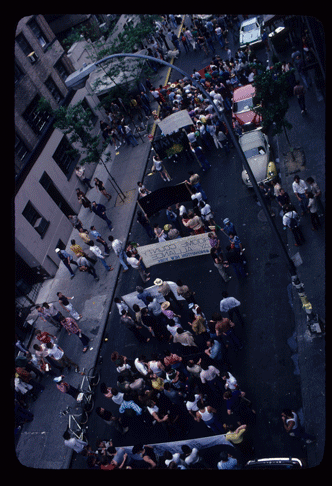 The-Protest,-1979.gif